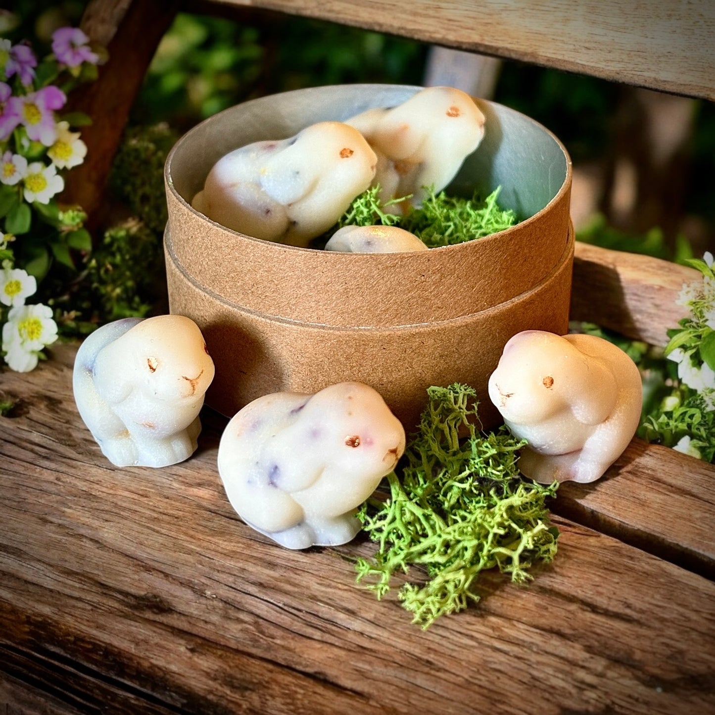Botanical Bunny Kisses Wax Melt Pot
