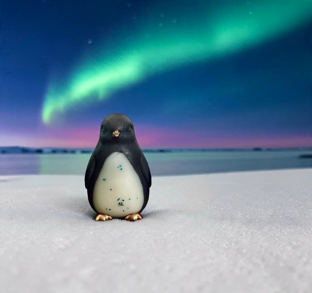 Shimmering Spruce & Peppermint Penguin Wax Melt (Individual)-PRE ORDER