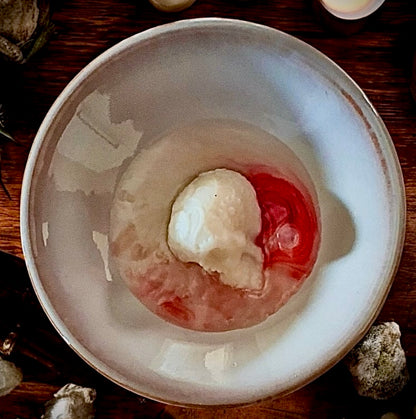 Effete Bleeding Skull Wax Melt (4)