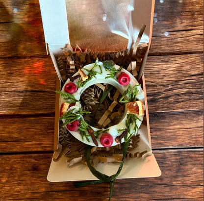 Cranberry Wreath Hanging Wax Melt (Gift Box Of One)