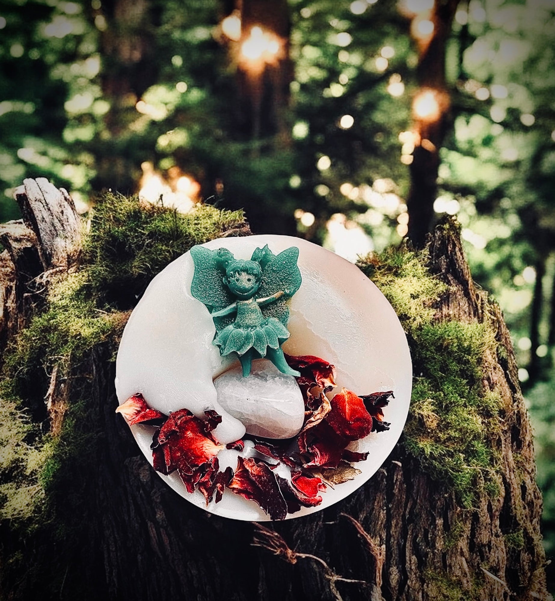 Awaken Fairy Wax Melt With Rose Quartz Crystal-PRE ORDER