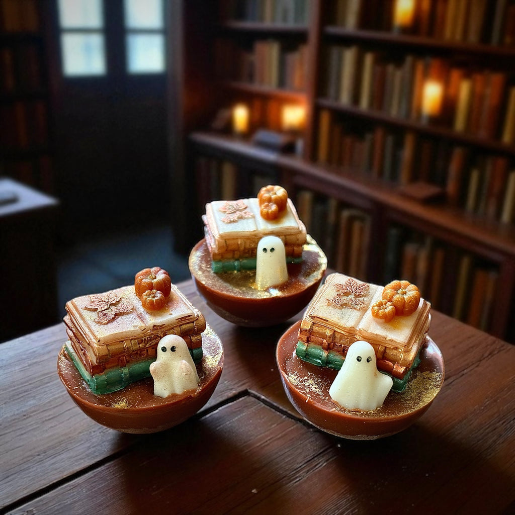 Vintage Bookstore Wax Melt- PRE ORDER