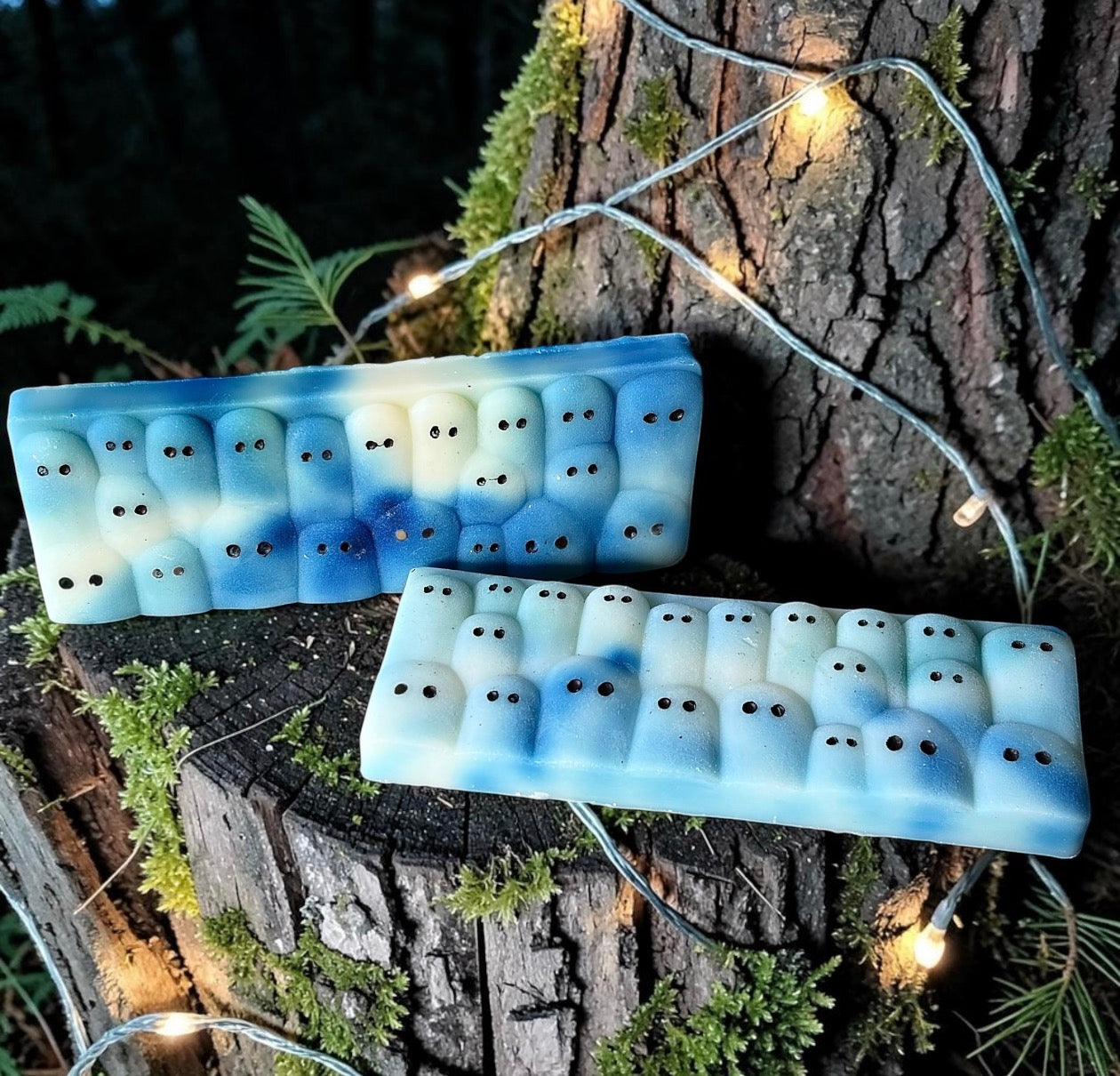 Crisp Linen & Aqua Skies Spooky Snapbar Wax Melt