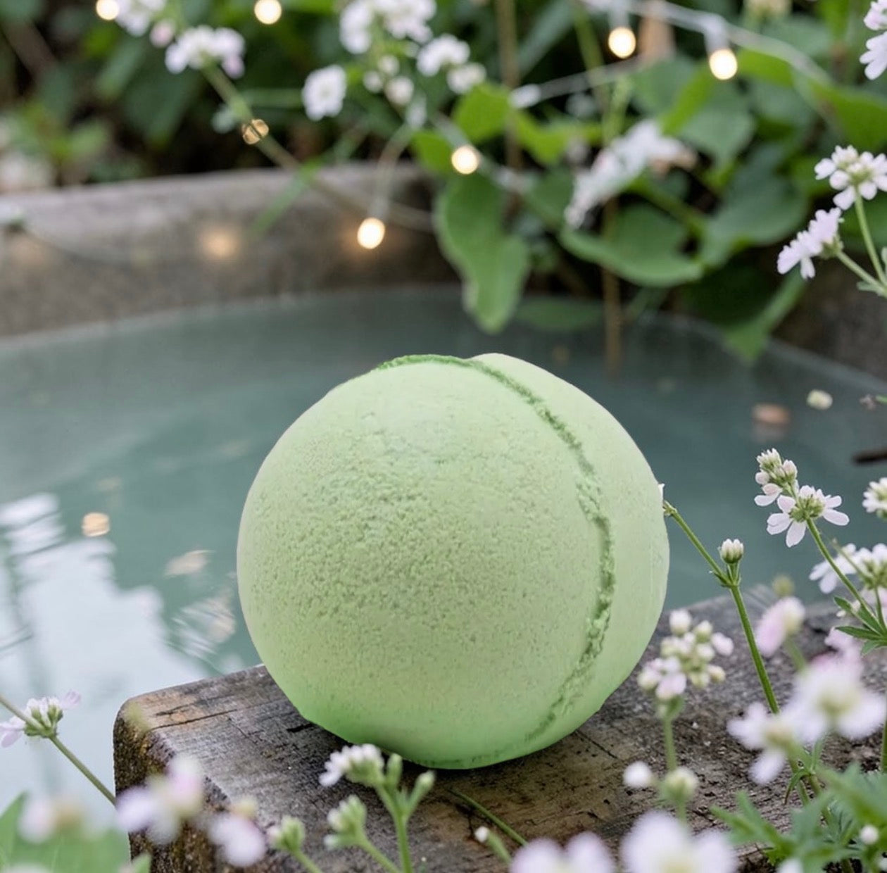 Rosemary & Thyme Essential Oil Bath Bomb