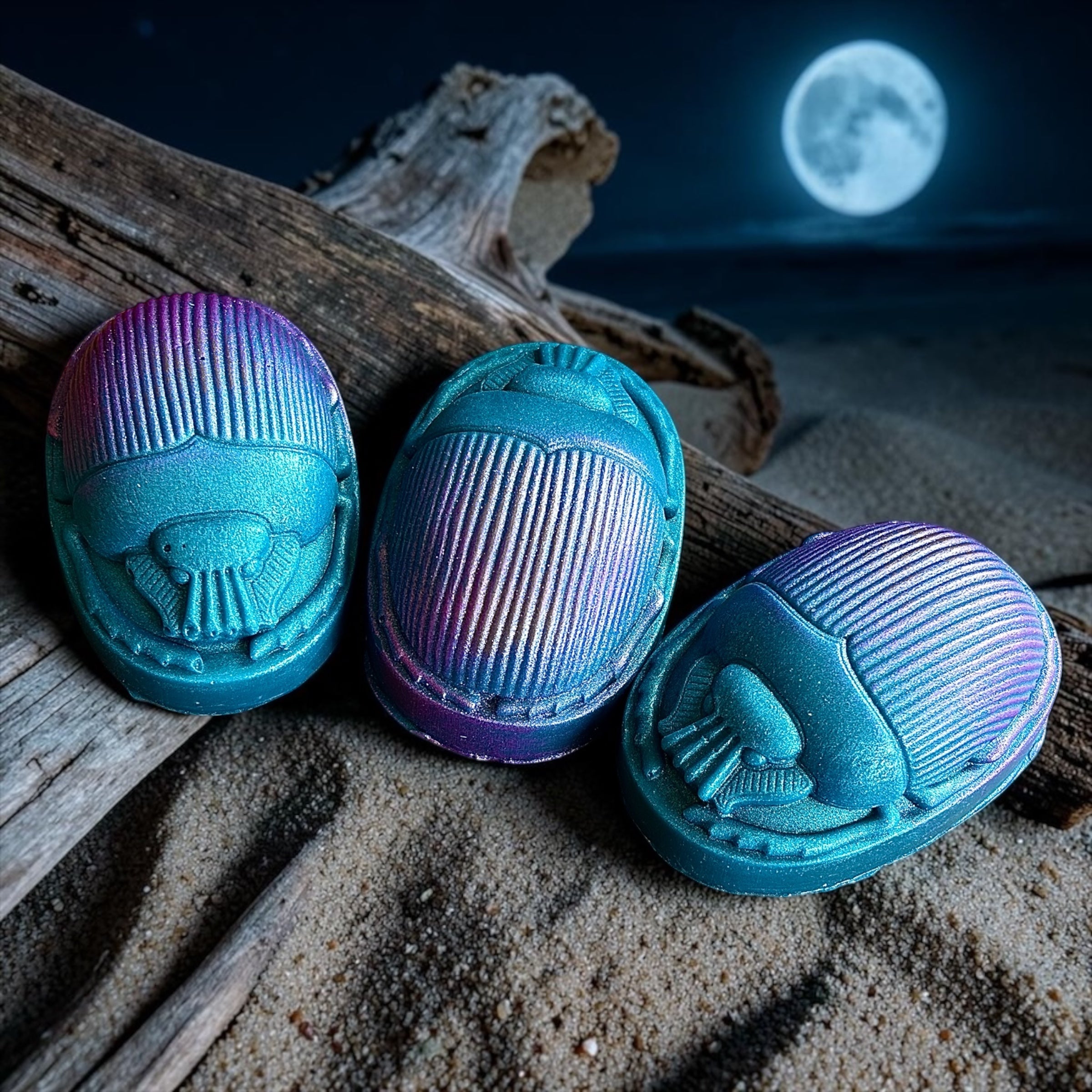 Midnight Amber Scarab Beetle Wax Melt (Individual)